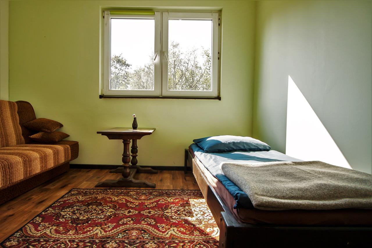 Kremenaros Hostel Ustrzyki Gorne Bagian luar foto