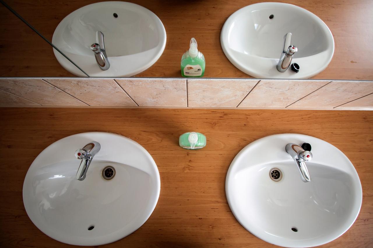 Kremenaros Hostel Ustrzyki Gorne Bagian luar foto